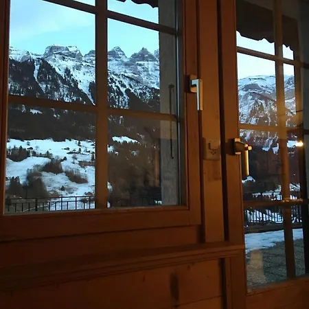 La Pala Avec 木屋 瓦尔·蒂利兹