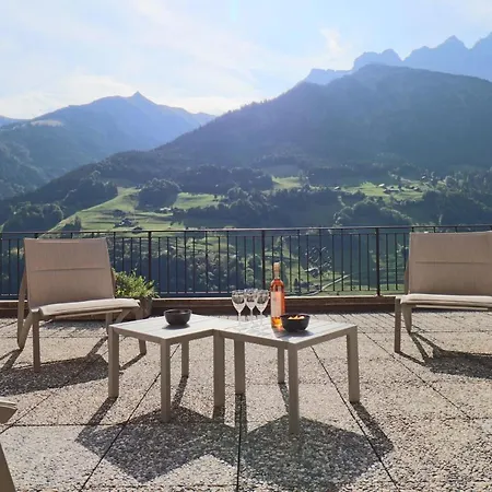 La Pala Avec シャレー *